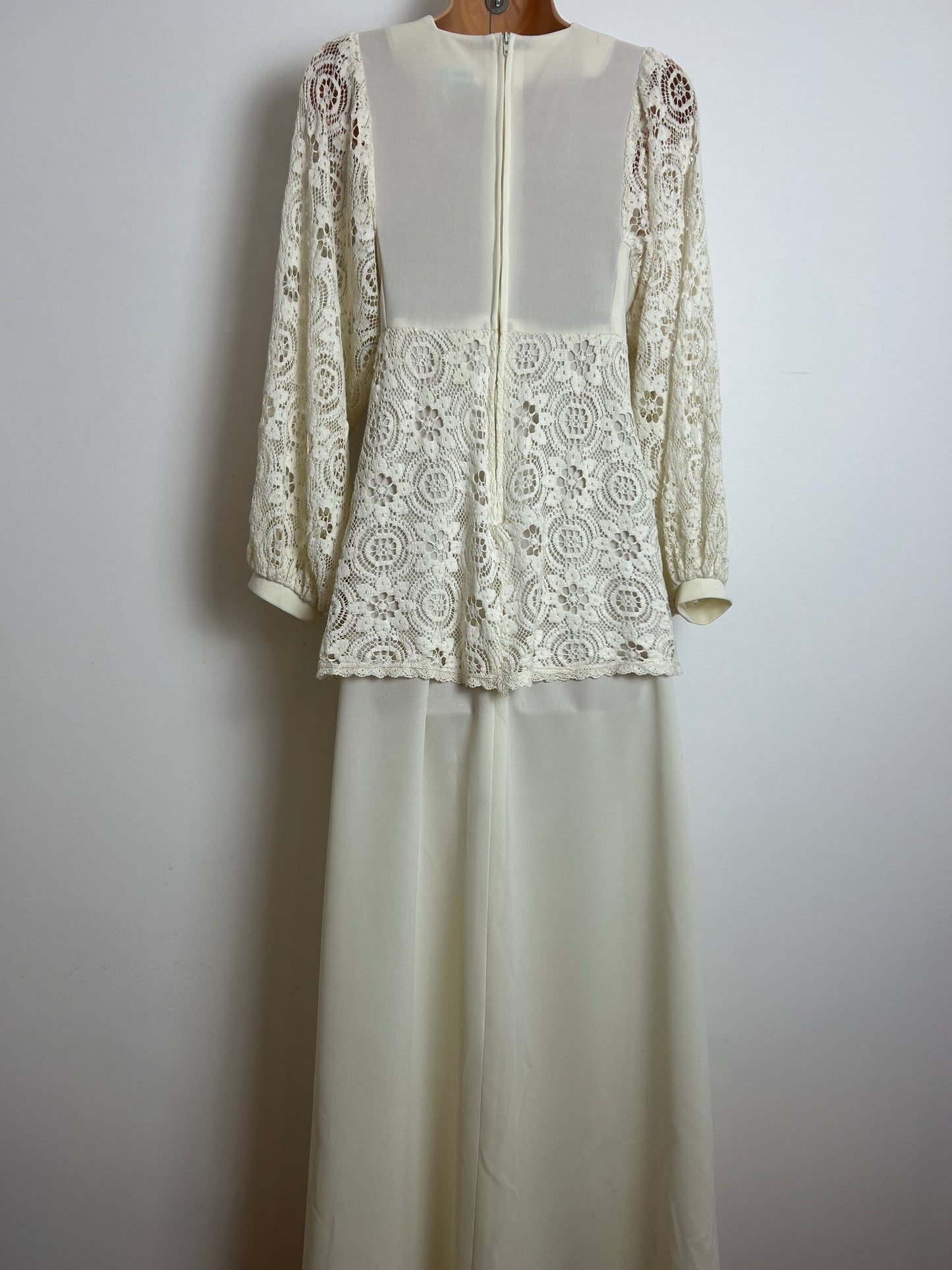 Vintage 1970s FREEMANS OF LONDON Size 10 Cream Lace Sleeve Layered Boho Maxi Dress