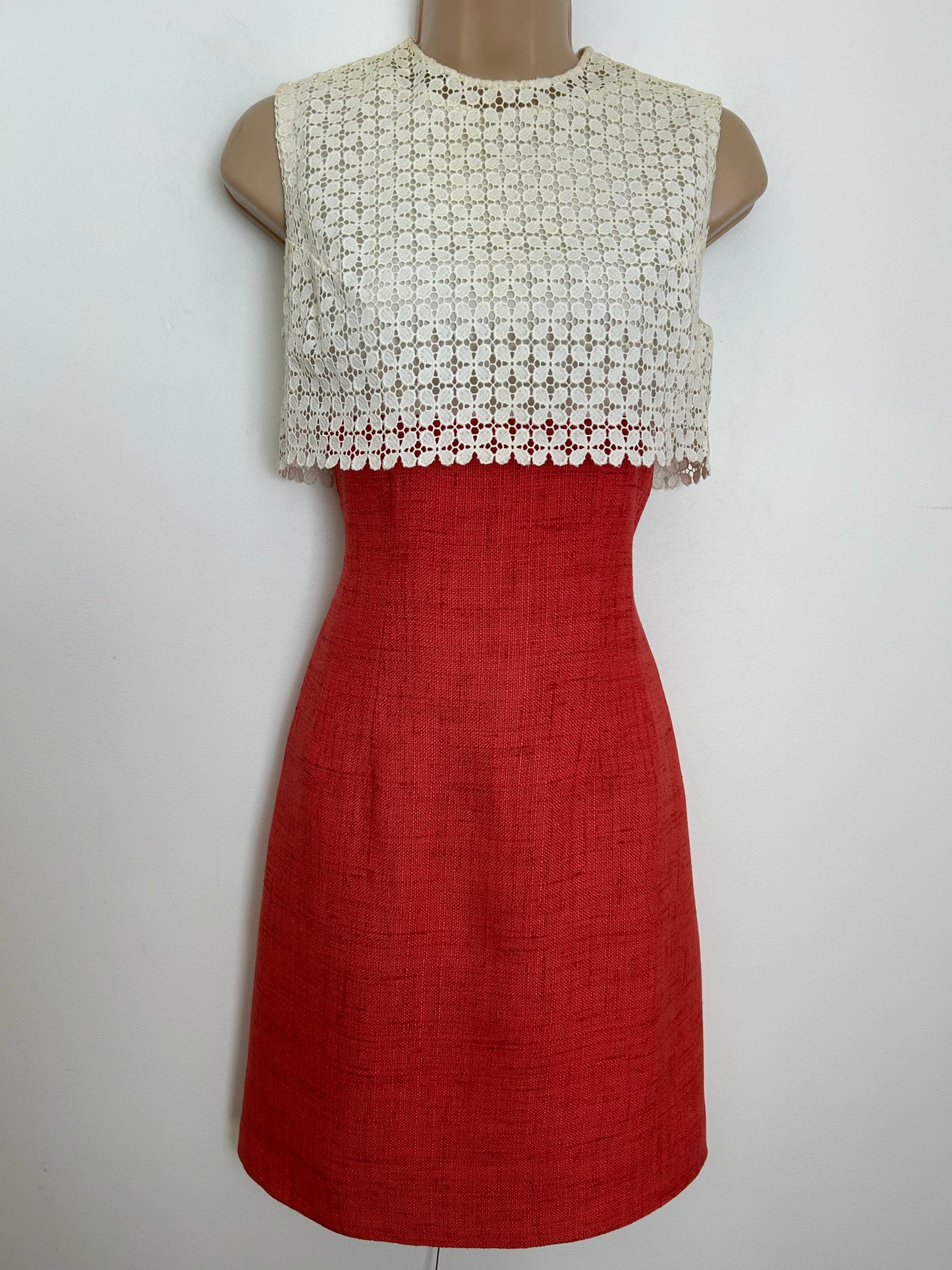 Vintage 1960s Size 6 Terracotta & Cream Lace Overlayer Fitted Occasion Dress