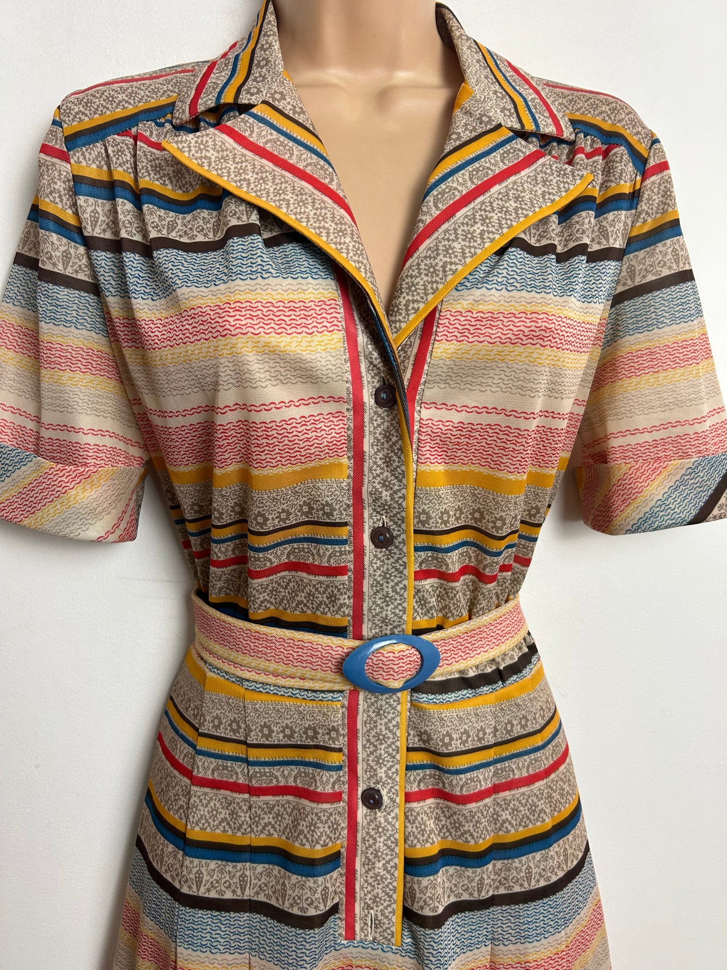 Vintage 1970s Approx Size 10 Beige Red Blue & Mustard Stripe Print Belted Pleated Day Dress