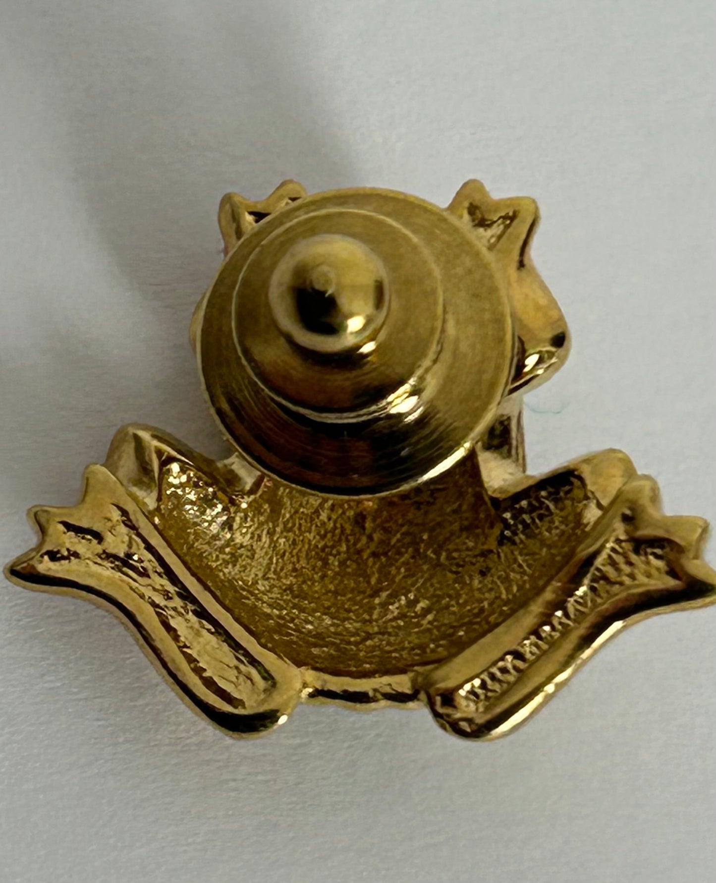 Vintage Gold Tone & Green Enamel Miniature Frog Pin Brooch