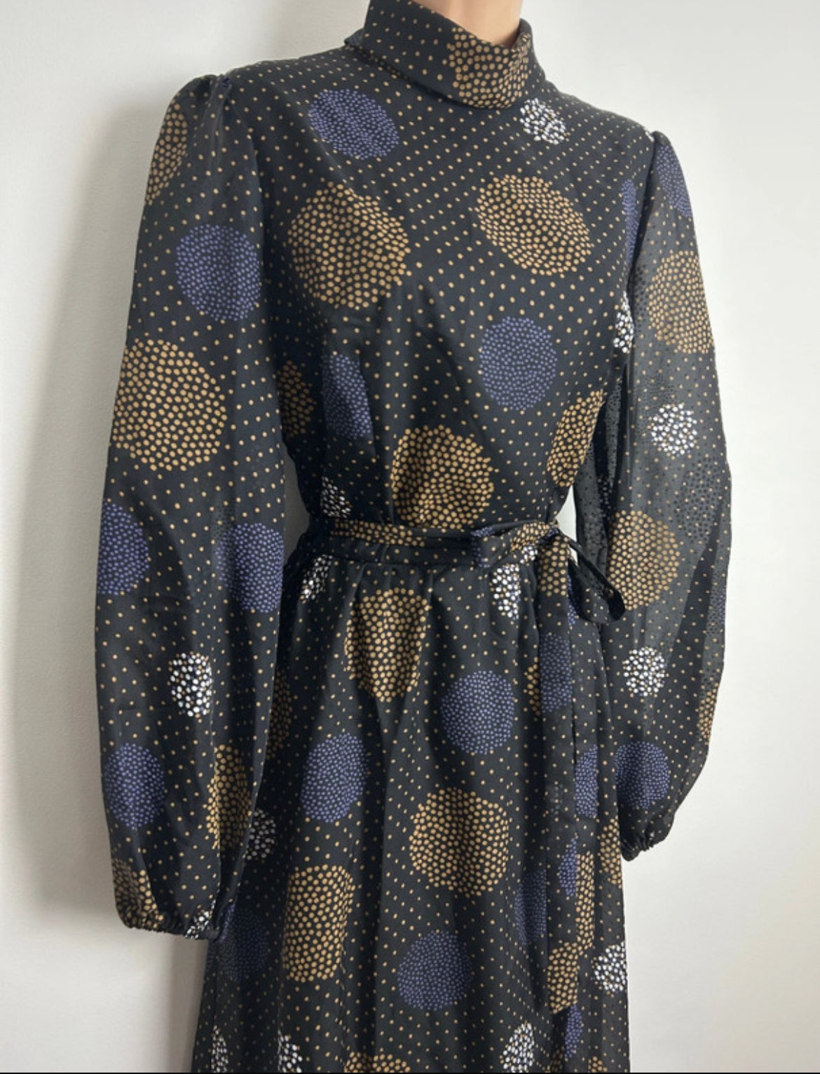 Vintage 1970s Size 12 Black Brown Purple & White Polka Dot Spotty Circle Print Belted Maxi Dress