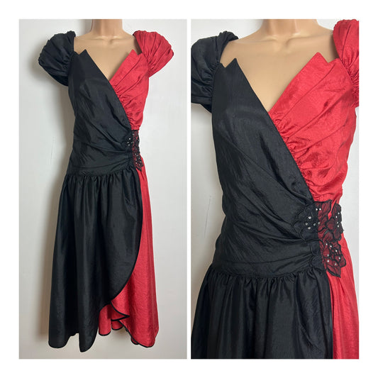 Vintage 1980s HOPFUER Size 14 Black & Dark Coral Applique Detail Boned Party Prom Occasion Dress