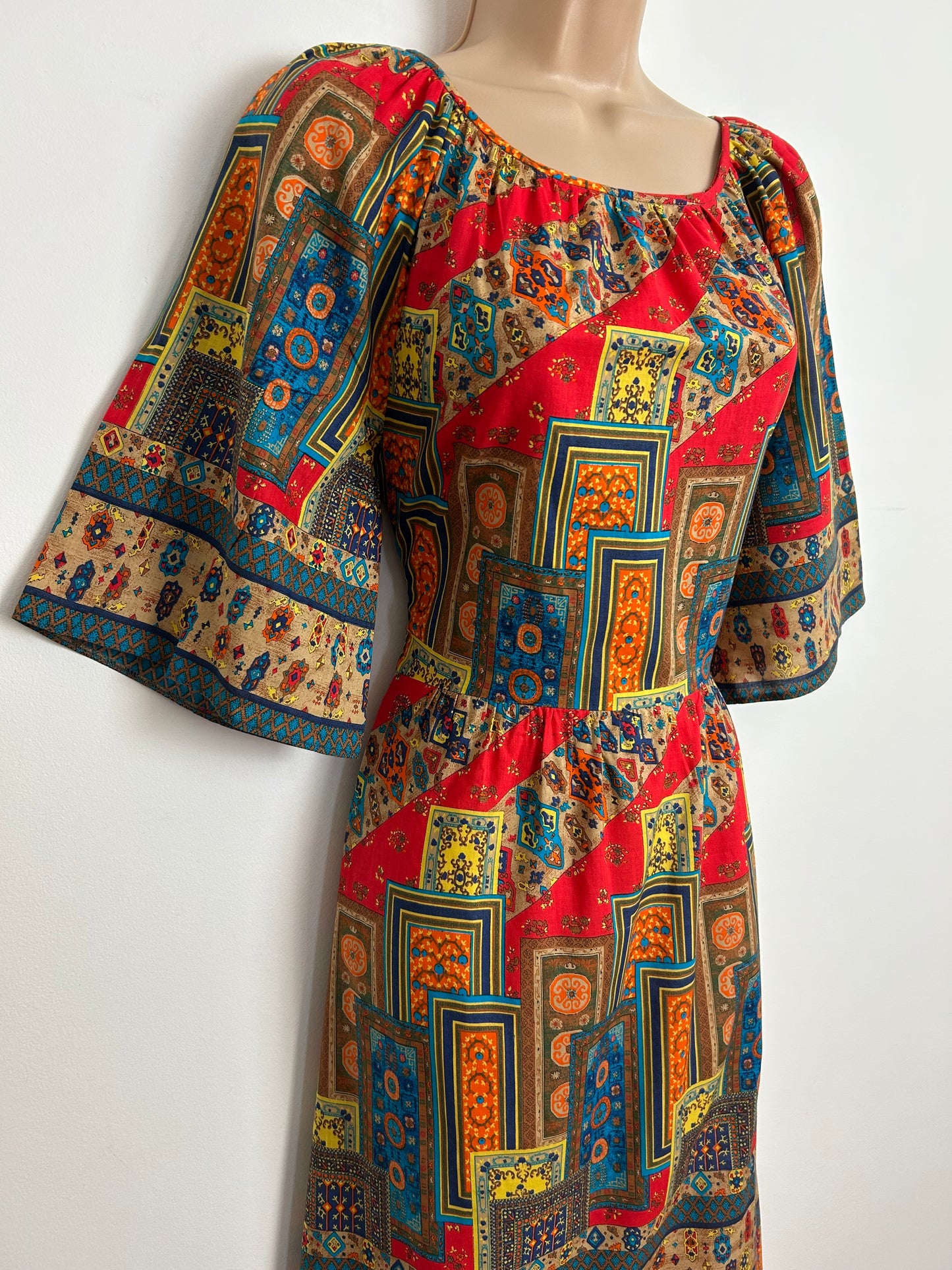 Vintage 1970s Size 8 Red Blue Beige & Orange Abstract Patchwork Type Print Cotton Short Sleeve Boho Maxi Dress
