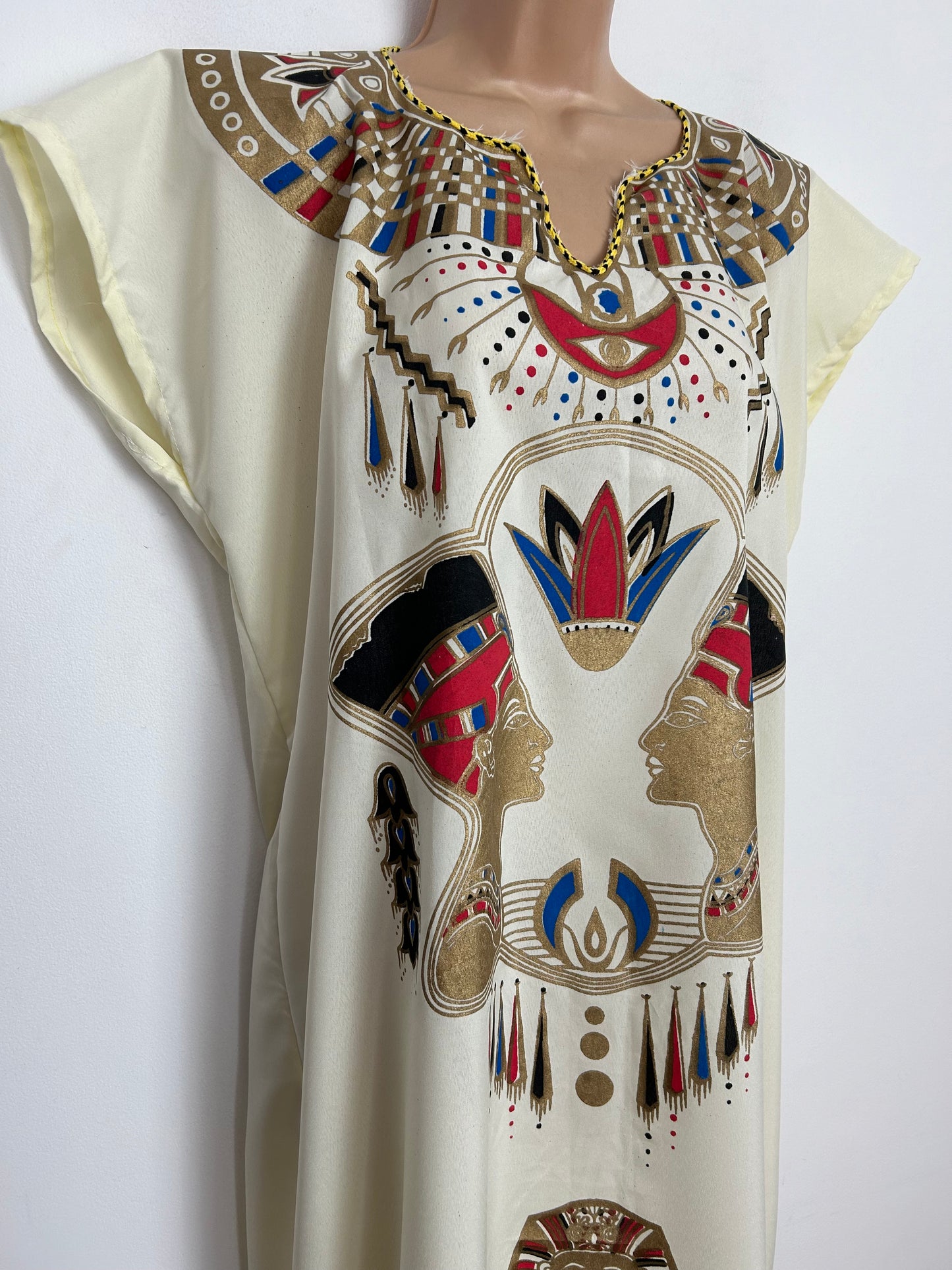 Vintage One Size Cream Gold Red & Blue Egyptian Theme Novelty Print Kaftan