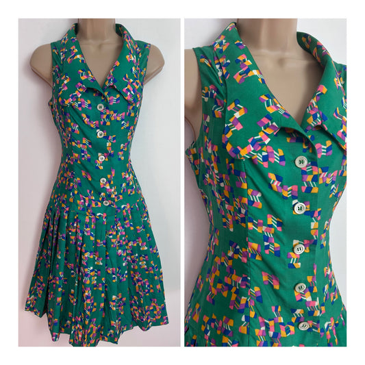 Vintage 1960s MERCIER UK Size 10 Green Orange Purple Pink & Blue Geo Print Beagle Collar Pleated Mod Dress