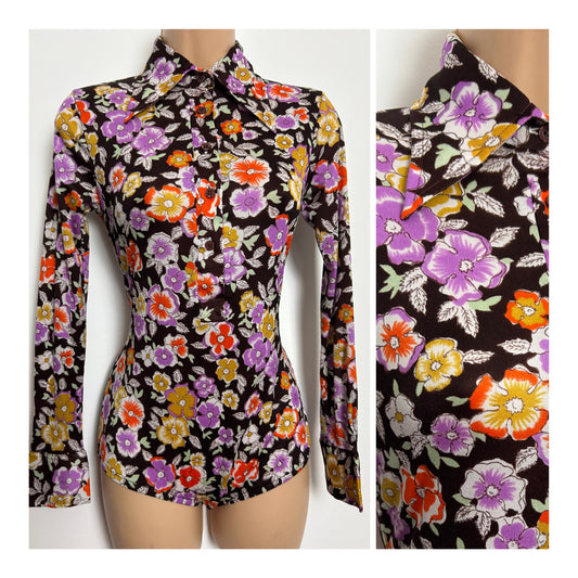 Vintage 1970s Size 8-10 Brown Orange & Lilac Floral Dagger Collar Bodysuit