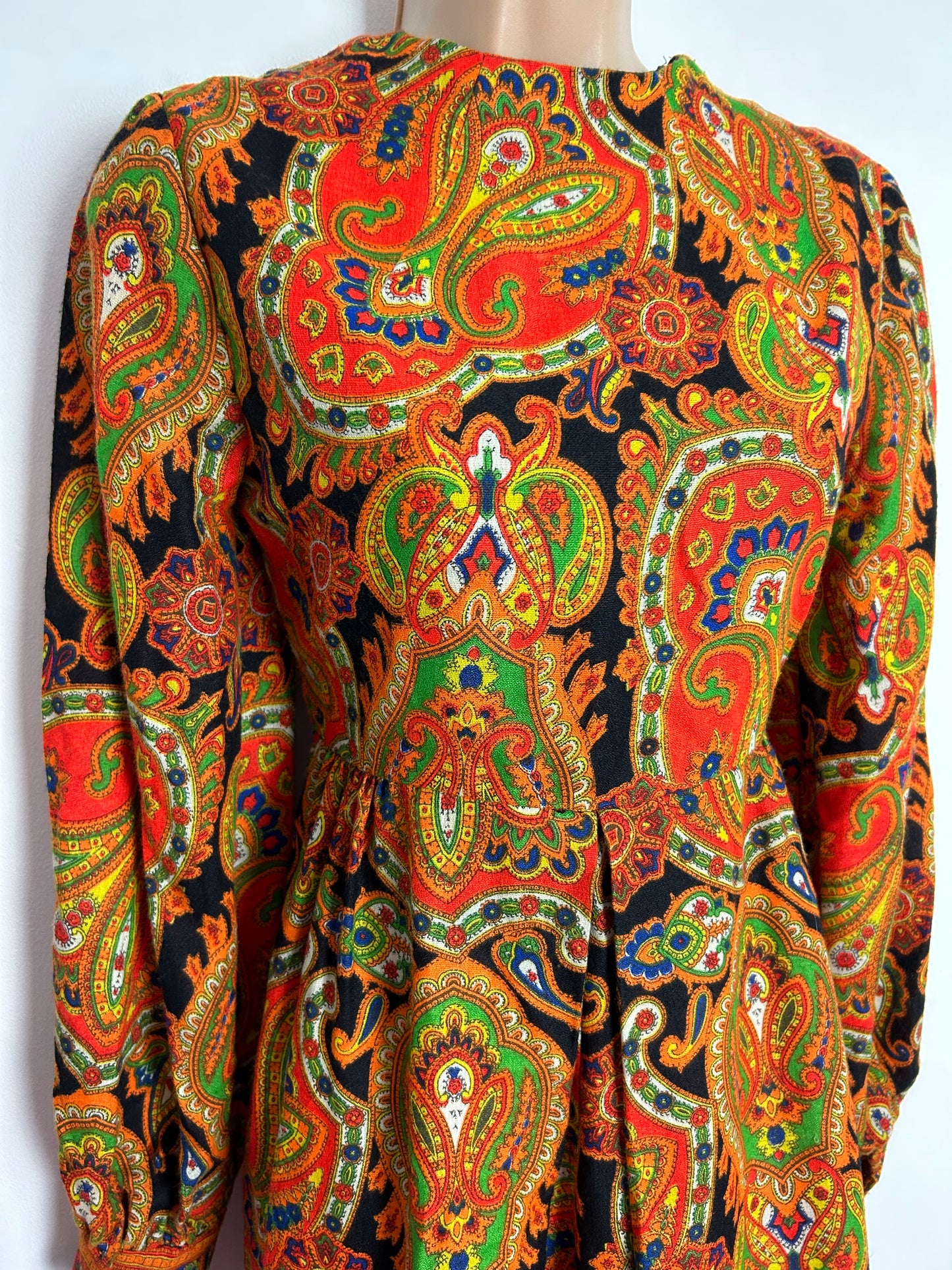 Vintage 1970s UK Size 8 INCREDIBLE UK Size 8 Back Orange & Green Nouveau Scarf Print Open Back Long Sleeve Palazzo Jumpsuit