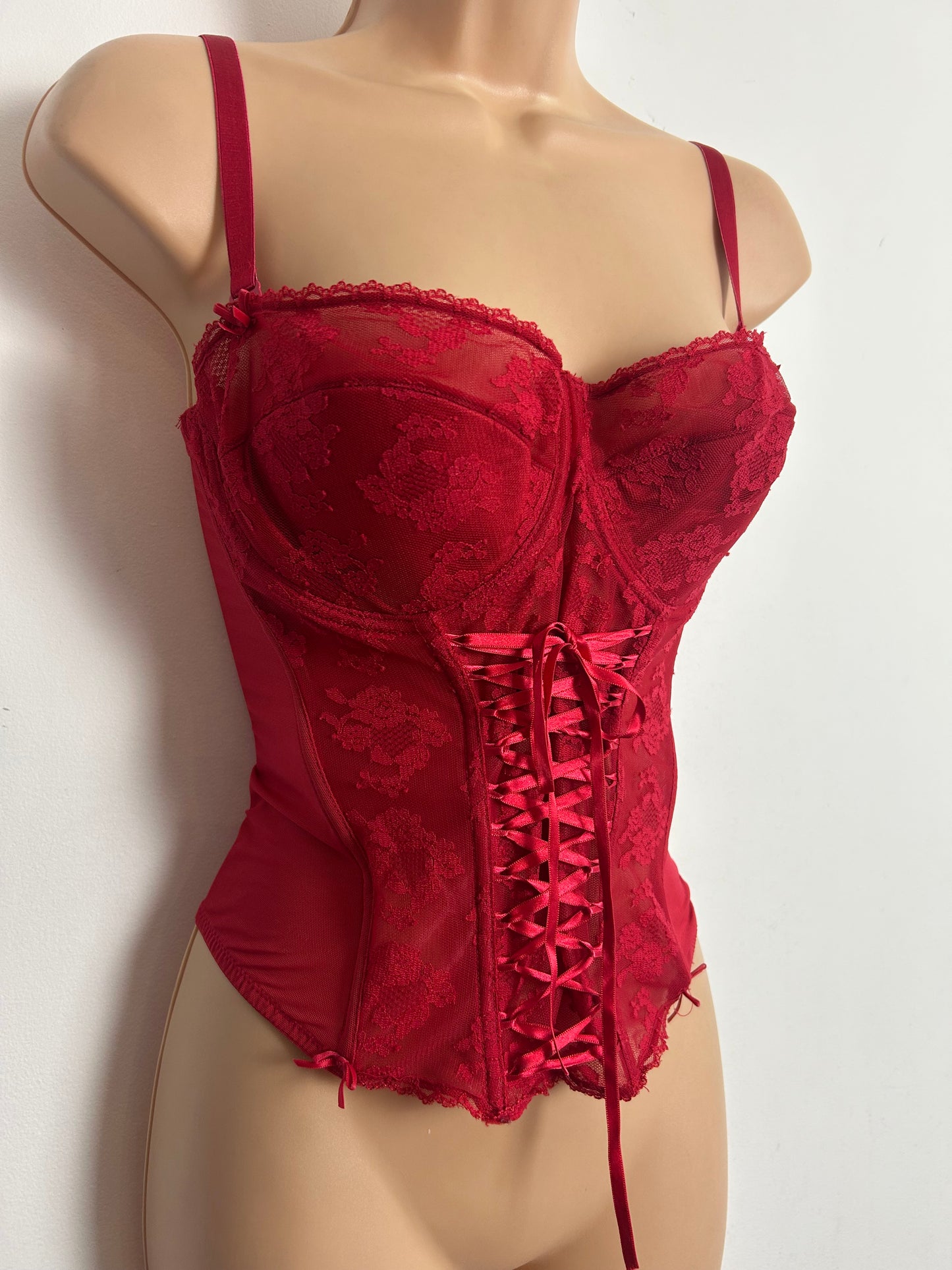 Ann Summers Size 34D Red Lace Ribbon Bustier Tie Boned Corset With Detachable Straps