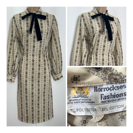 Vintage Early 1970s HORROCKSES FASHIONS Size 10 Cream Grey Beige & Black Floral Print Cotton Dress