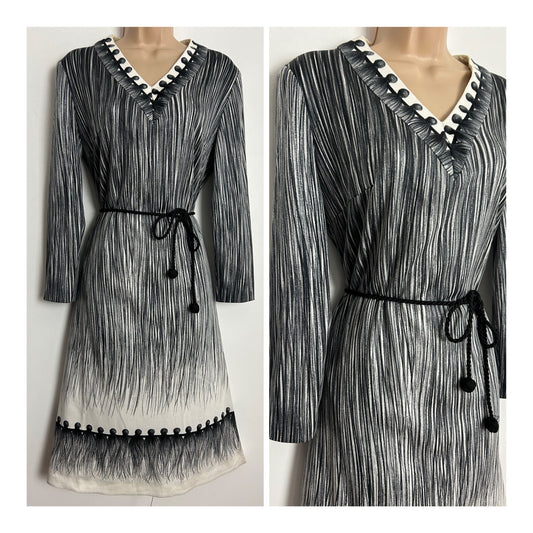 Vintage 1970s UK Size 14 Black White & Grey Abstract Stripe Print Long Sleeve Belted Day Dress