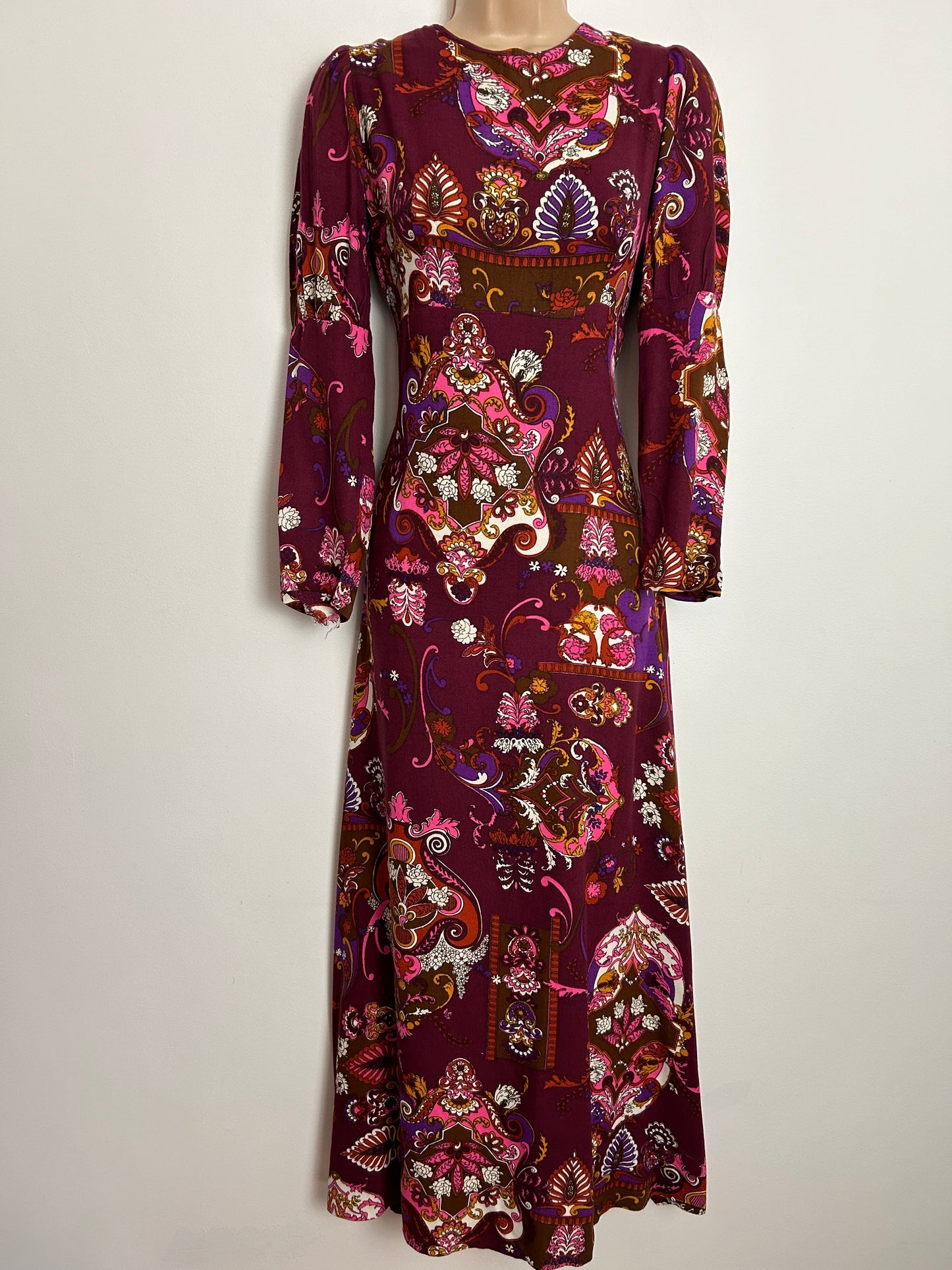 Vintage 1970s UK Size 8 Maroon Pink & Purple Cotton Nouveau Print Long Sleeve Maxi Dress