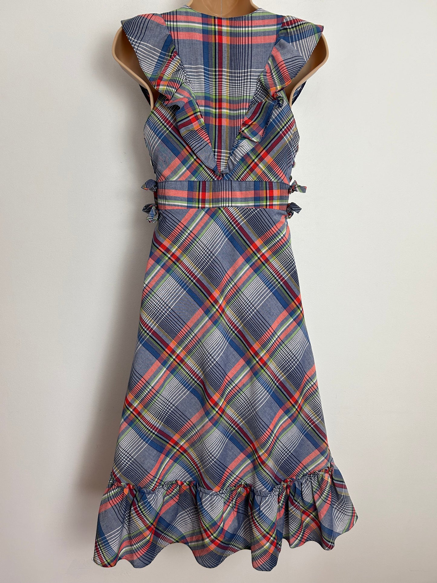 Vintage 1970s BETTY BARCLAY UK Size 6 Blue Red & Green Check Print Cotton Pocket Detail Tie Side Summer Day Dress