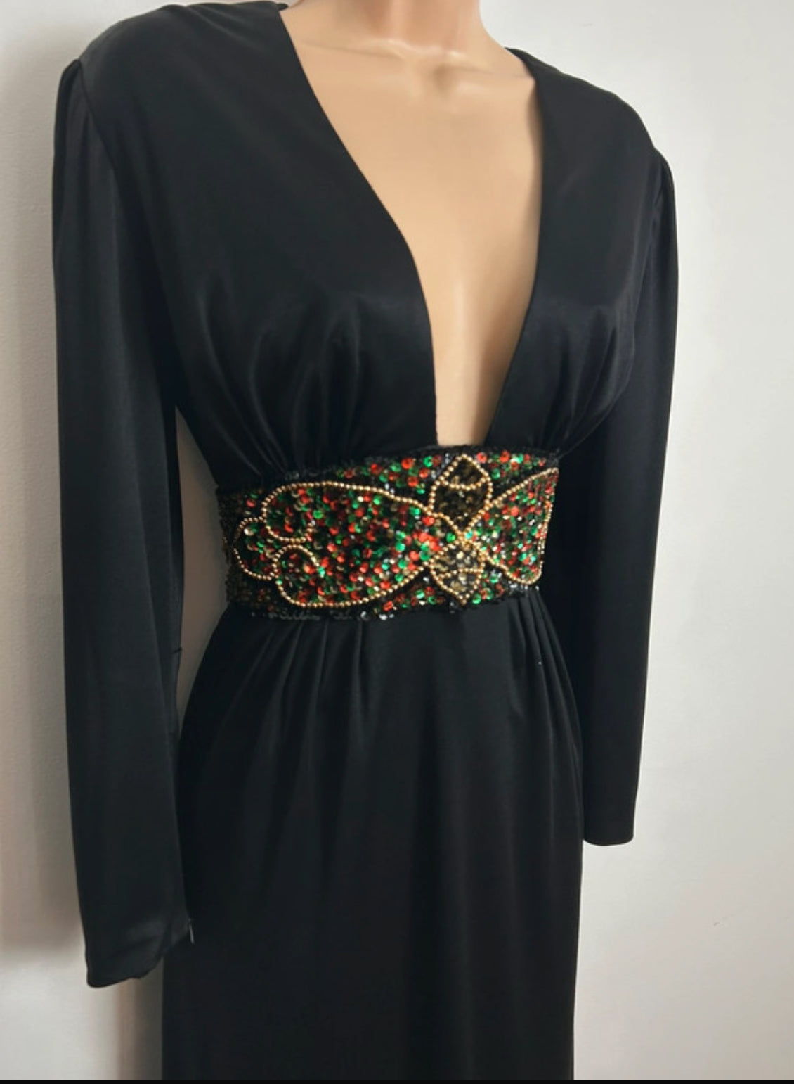 Vintage 1970s Size 14 Black Plunge Neck Sequin & Bead Detail Occasion Evening Maxi Dress