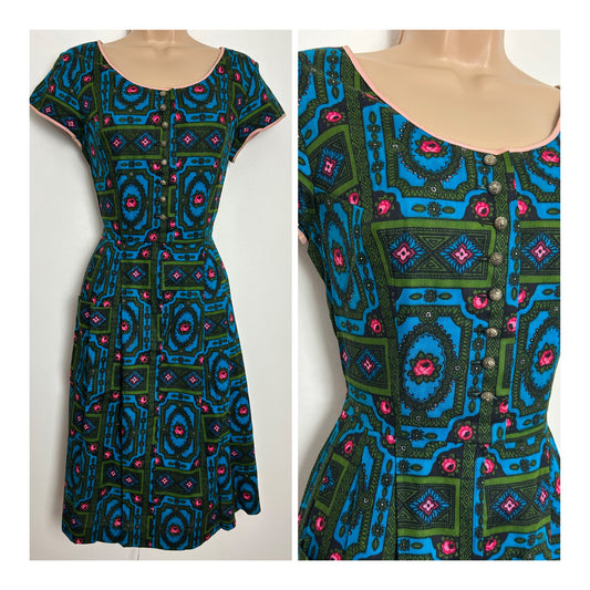 Vintage 1950s ORIGINAL MUNCHEN DIRNDL Size 8 Black Peacock Blue & Green Floral Print Cotton Day Dress