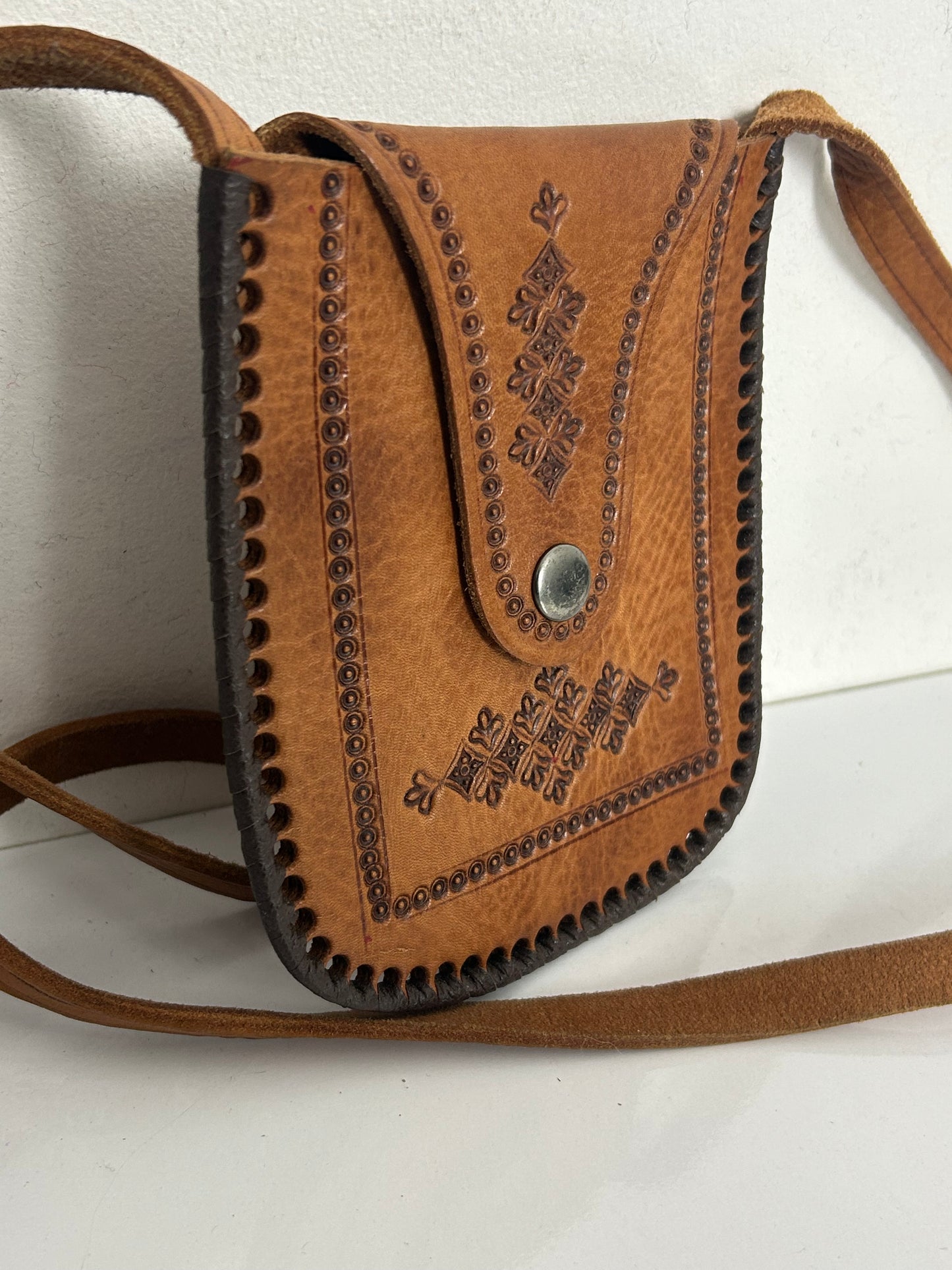 Vintage Small Tan Brown Tooled Leather Crossbody Mini Bag/Purse