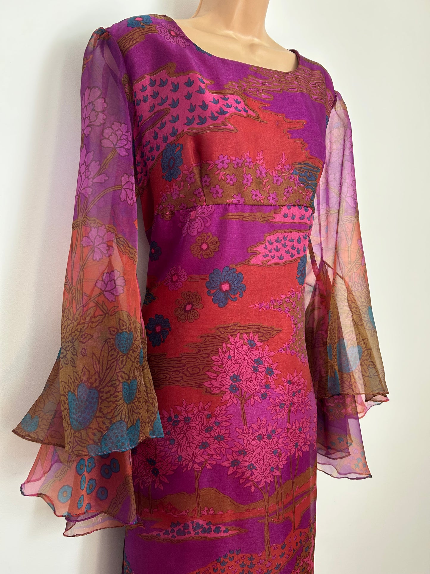 Vintage Early 1970s JOHN NEVILLE Size 16 Pink & Purple Tones Japanese Blossom & Pagoda Print Flared Cuff Maxi Dress