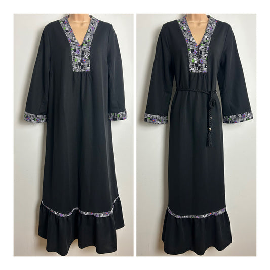 Vintage 1970s DEBENHAMS Size 12-14 Black Floral & Stripe Trim Kaftan Or Belted Maxi Dress