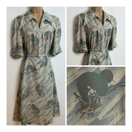 Vintage 1970s C&A UK Size 12 Pale Blue & Grey Art Deco Bathing Belles Beach Novelty Print Dagger Collar Belted Day Dress