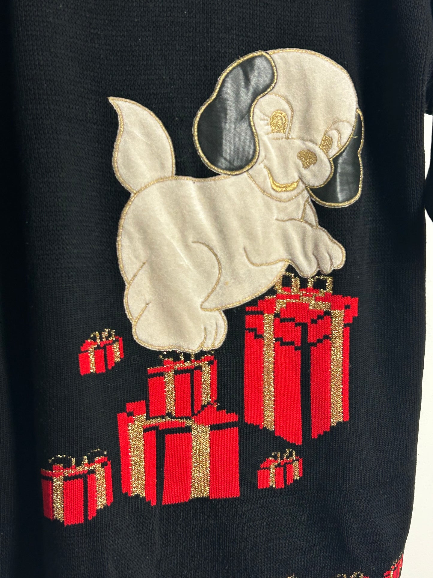 Vintage 1980s One Size Up To Size 16/18 Black Dog & Christmas Present Applique Wool Mix Jumper