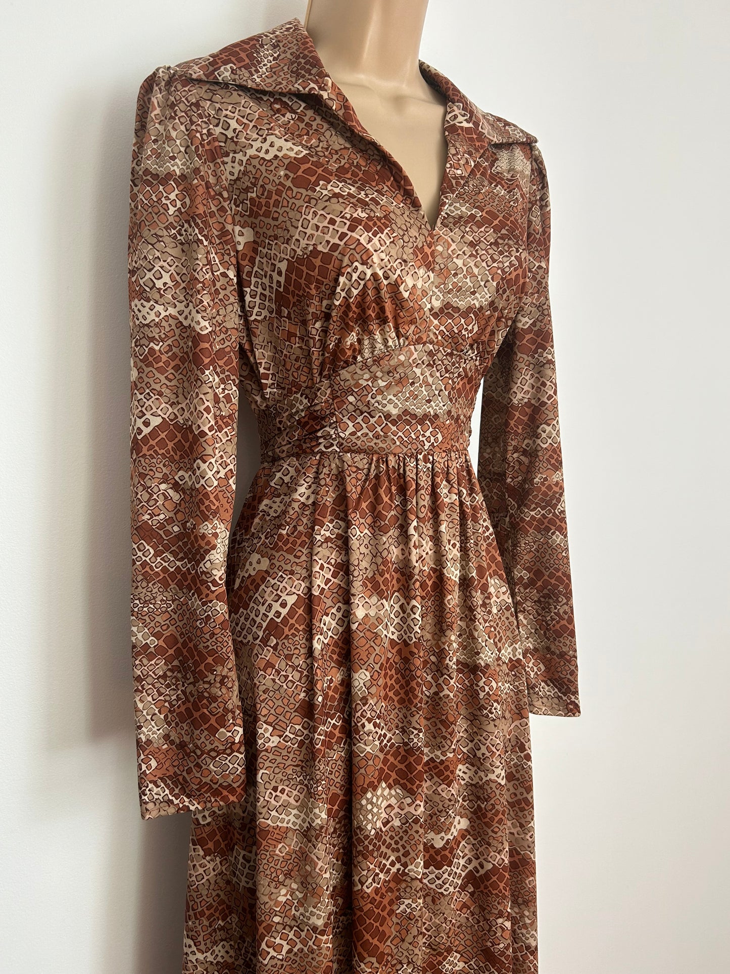 Vintage 1970s Size 10 Brown Tones Animal/Snake Skin Print Long Sleeve Tie Back Maxi Dress