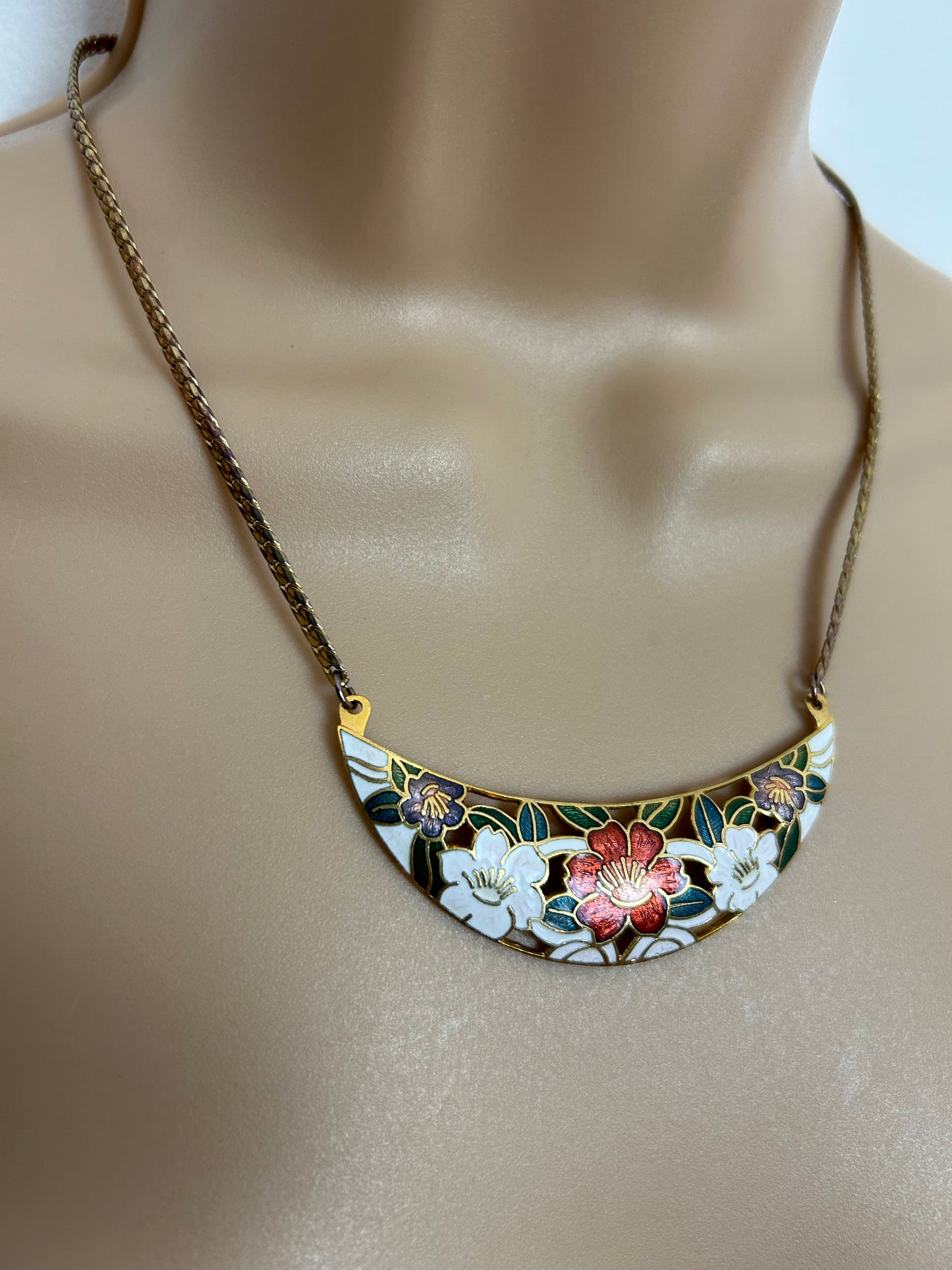 Vintage Gold Tone & Cloisonne Enamel Floral Patter Serpentine Necklace