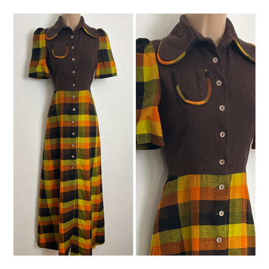 Vintage 1970s Size 6-8 Brown Orange & Yellow Check Print Cotton Wool Mix Short Sleeve Maxi Dress