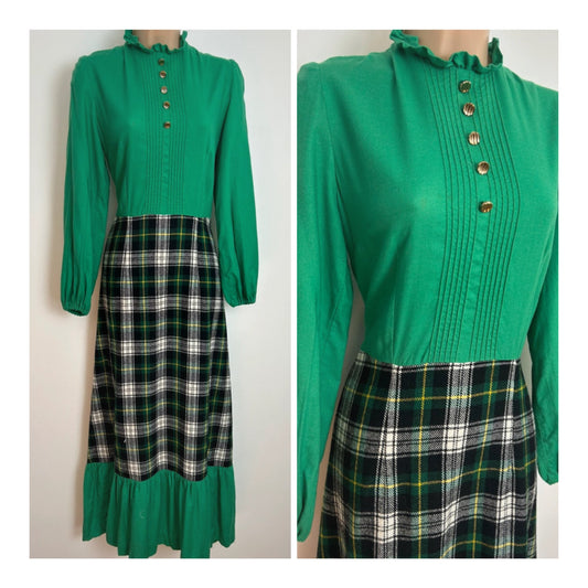 Vintage 1970s Size 10 Green Tartan Check Long Sleeve Cotton & Wool Mix Prairie Maxi Dress