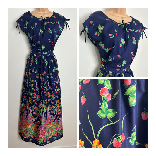 Vintage 1970s Size 12-14 Navy Blue Strawberry & Floral Print Tie Back Maxi Dress