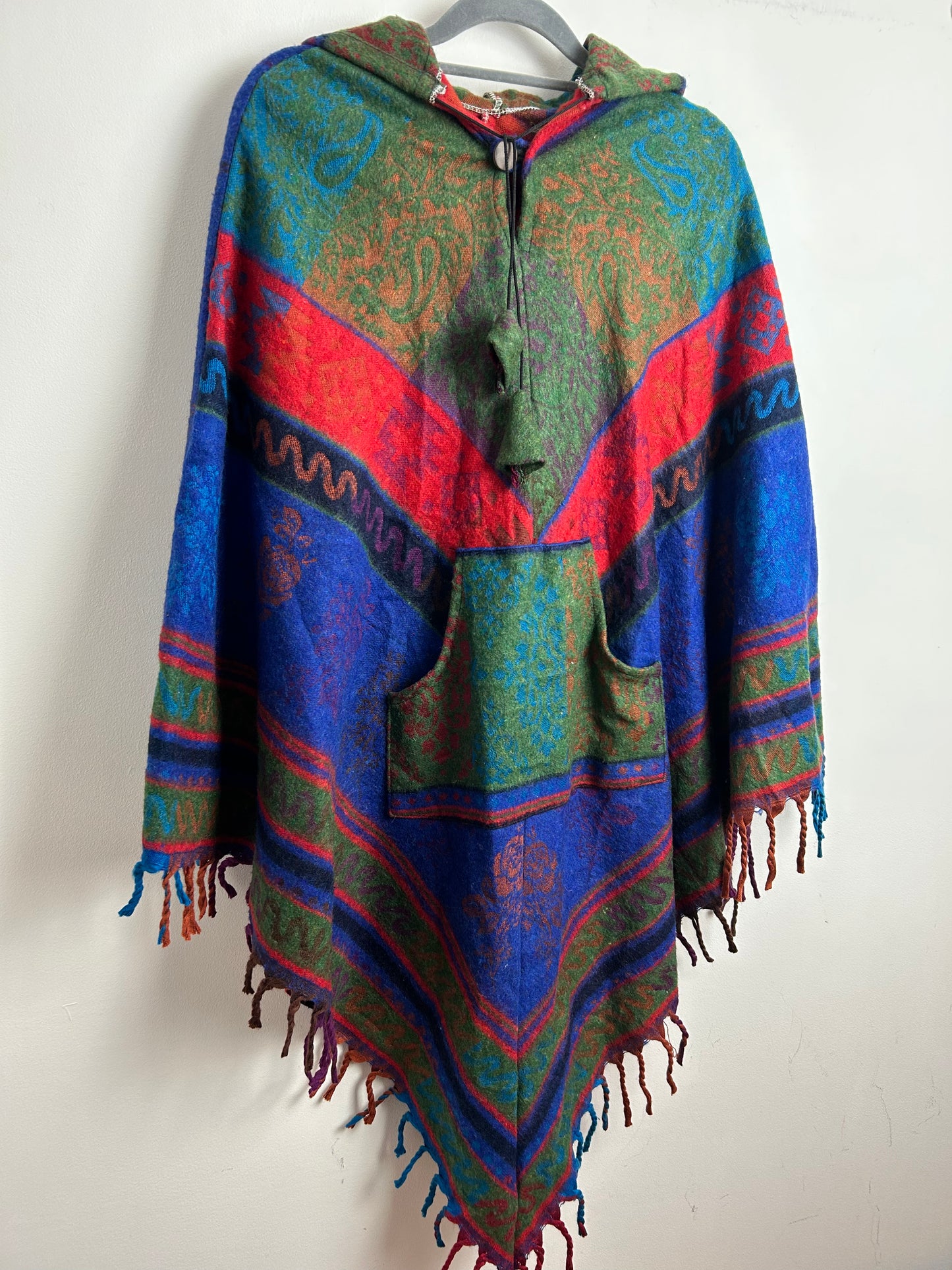 Vintage Mexican Blue Red Green Floral Paisley Pattern Soft Wool Mix Hooded Poncho Cape With Tassels