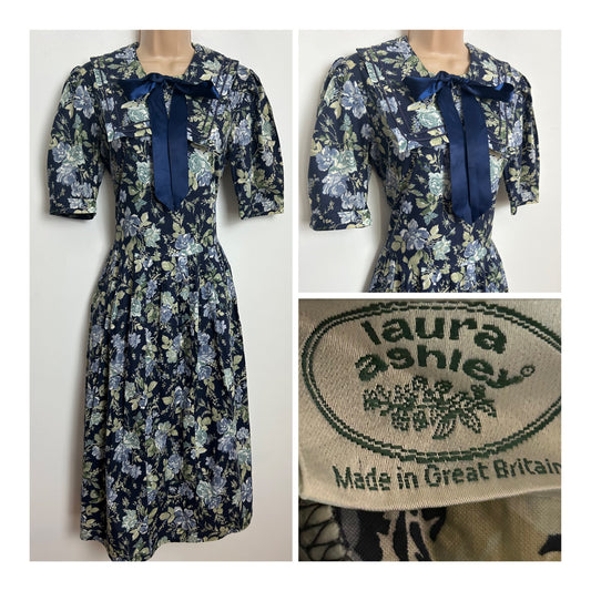 Vintage 1980s LAURA ASHLEY Size 10 Navy Blue & Green Floral & Butterfly Print Sailor Collar Dress