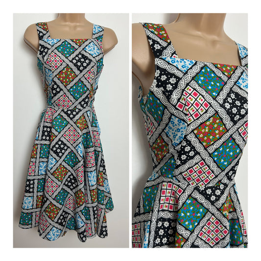 Vintage 1960s Size 6-8 Blue White Pink & Black Floral Patchwork Print Fit & Flare Sundress