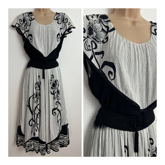 Vintage 1980s PUSZTA UK Size 12 Black & White Floral Print Belted Layered Midi Dress