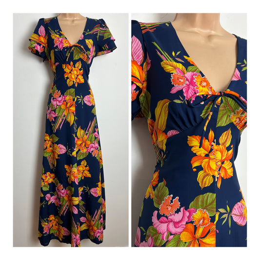 Vintage 1970s Size 10 Navy Blue Orange & Pink Floral Print Short Sleeve Maxi Dress