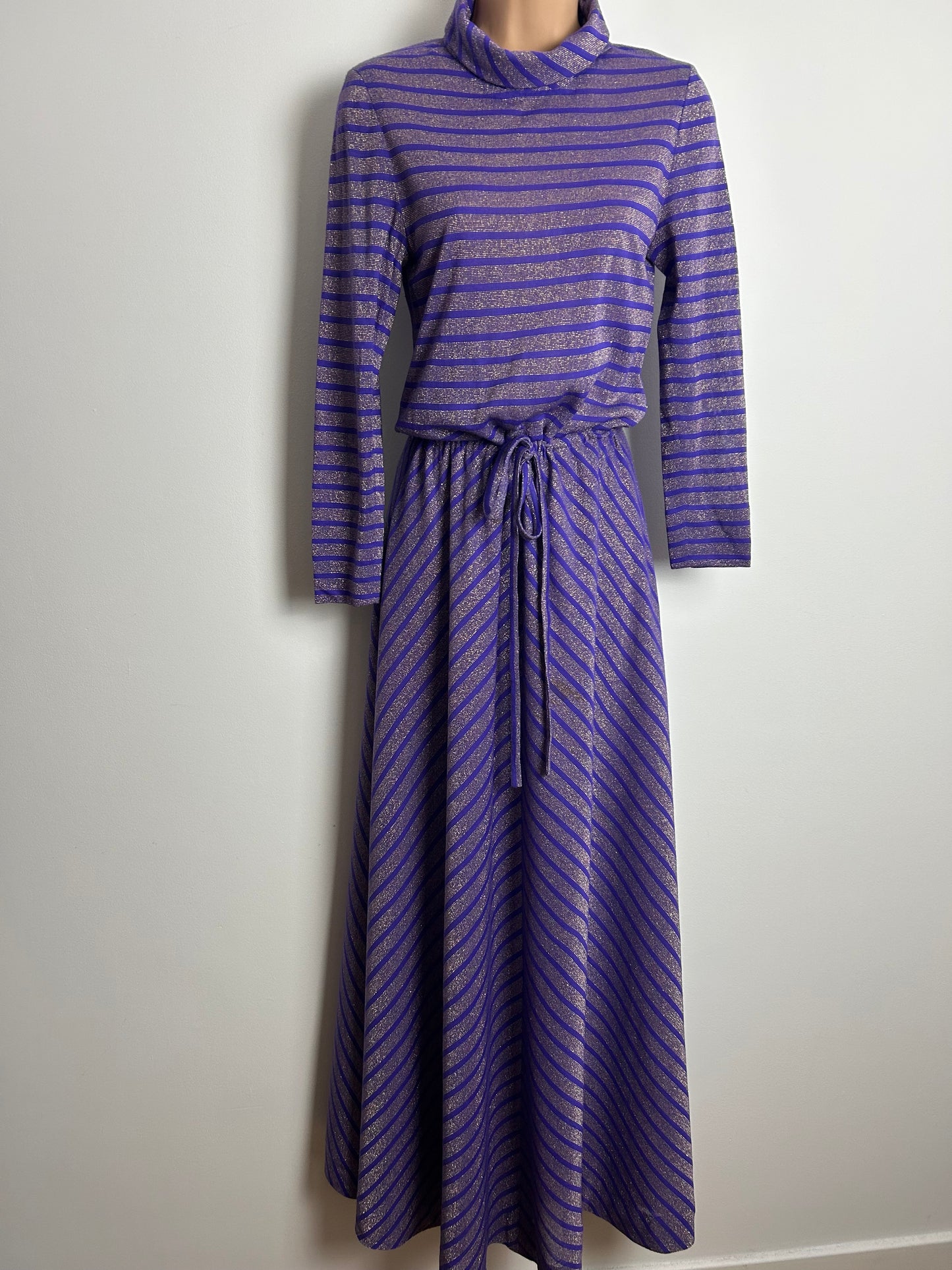 Vintage 1970s Size 8 Purple & Metallic Gold Lurex Stripe Print Long Sleeve Belted Maxi Dress