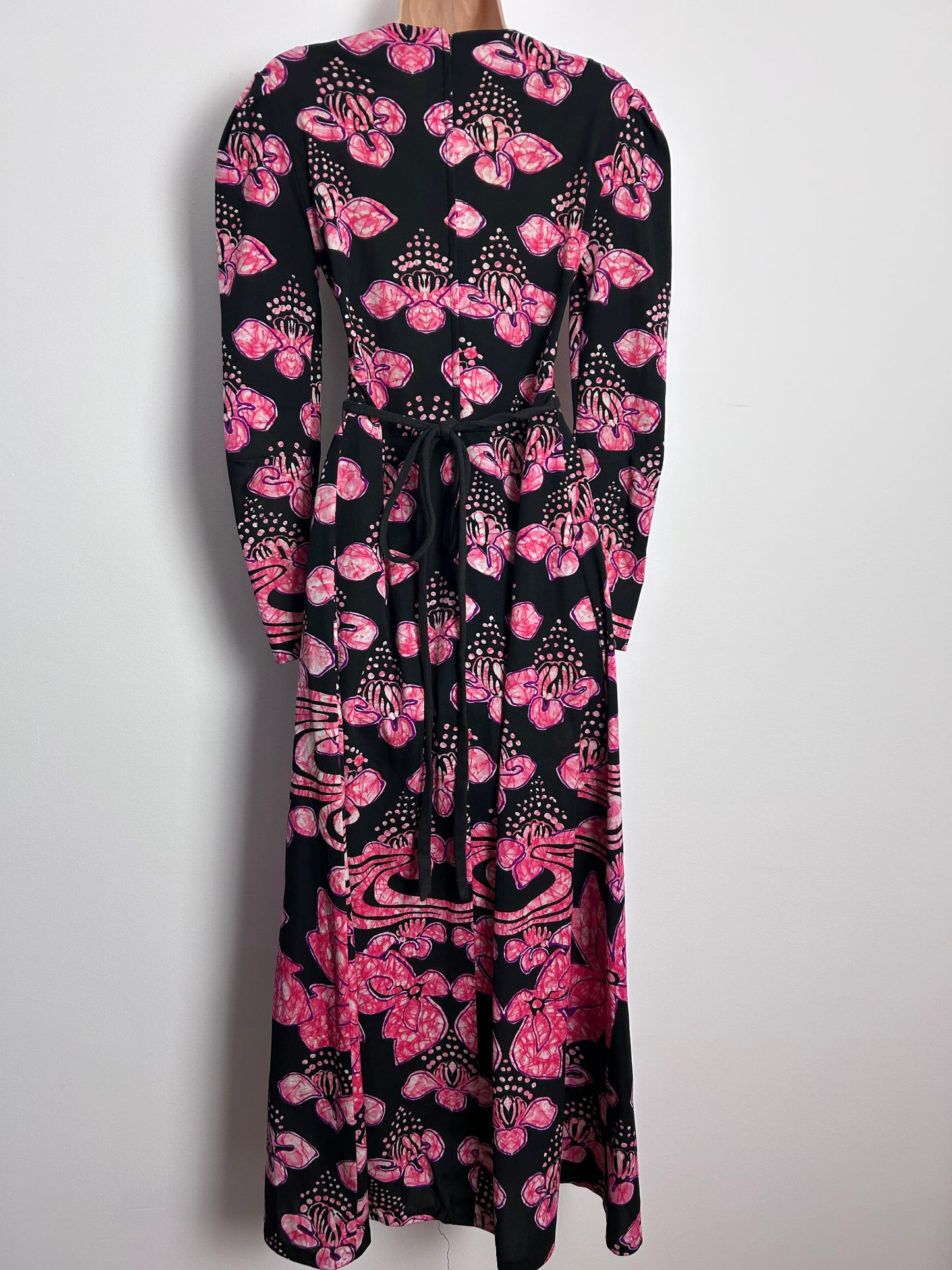 Vintage 1970s CAROLINE YOUTH STYLE UK Size 10-12 Black & Pink Abstract Floral Print Long Sleeve Cross Over Tie Detail Maxi Dress