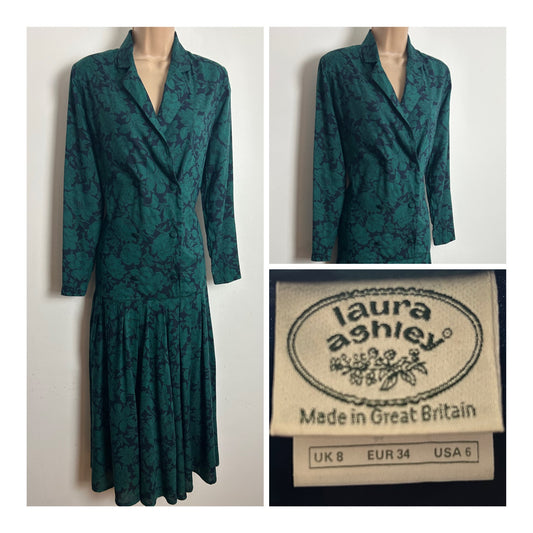 Vintage 1980s LAURA ASHLEY Size 8 (8-10) Black& Dark Green Floral Print Double Breasted Pleated Midi Dress