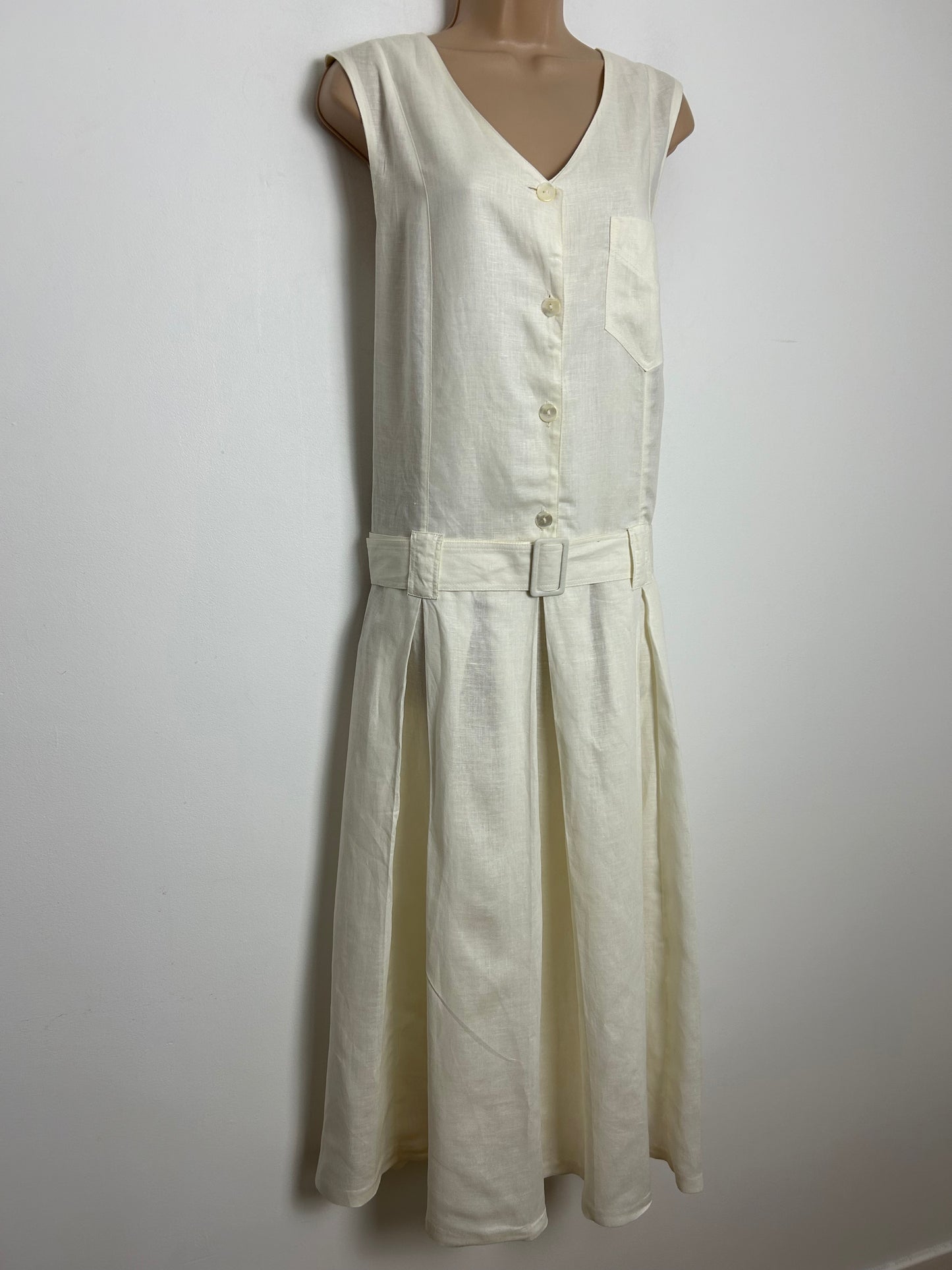 Vintage 1980s LAURA ASHLEY Size 14 Cream Linen Mix Sleeveless Belted Pleated Drop Waist Midi Dress