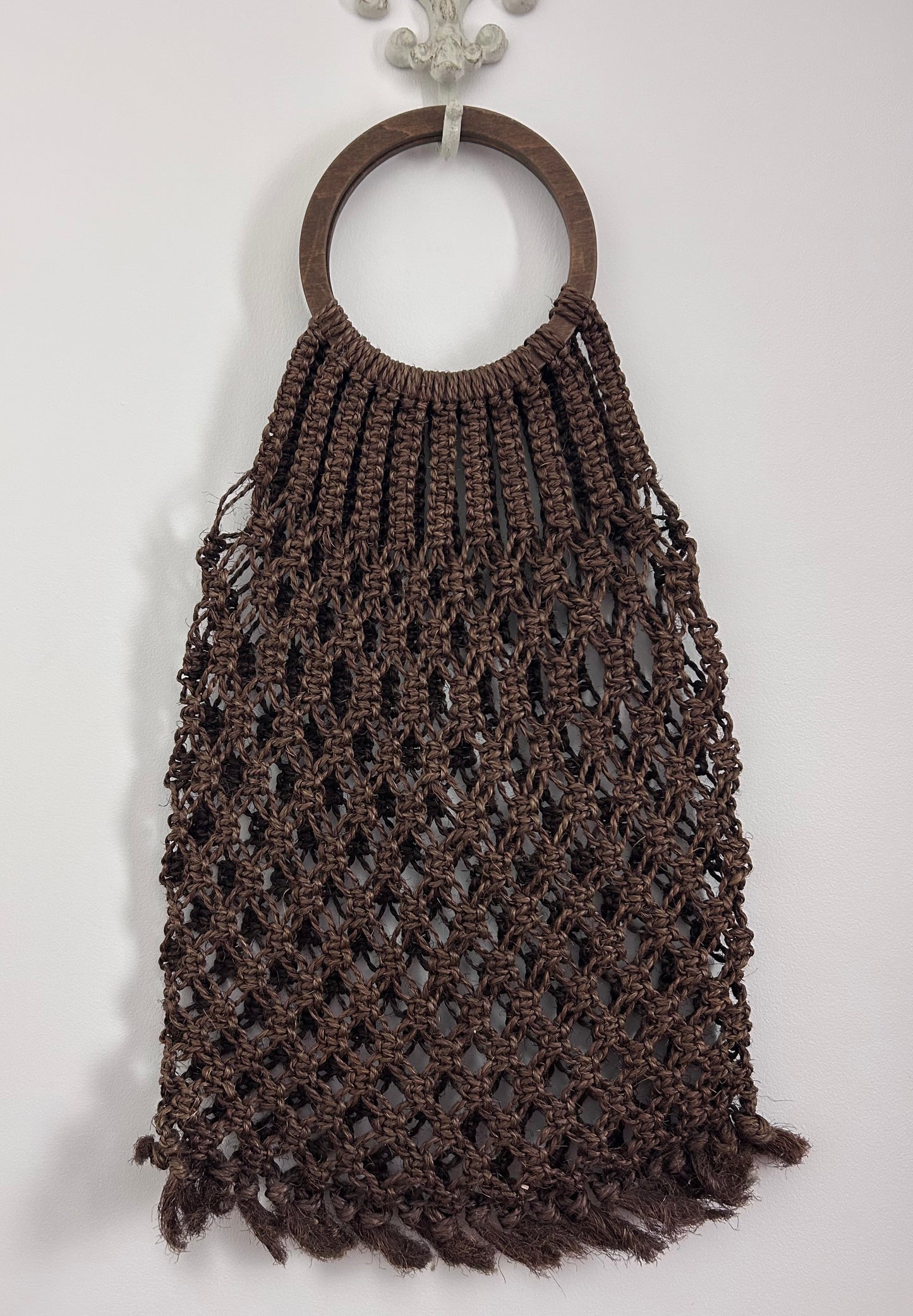 Vintage 1970s Large Dark Brown Hessian String Macrame Woven Shopping Bag With Wooden Handles