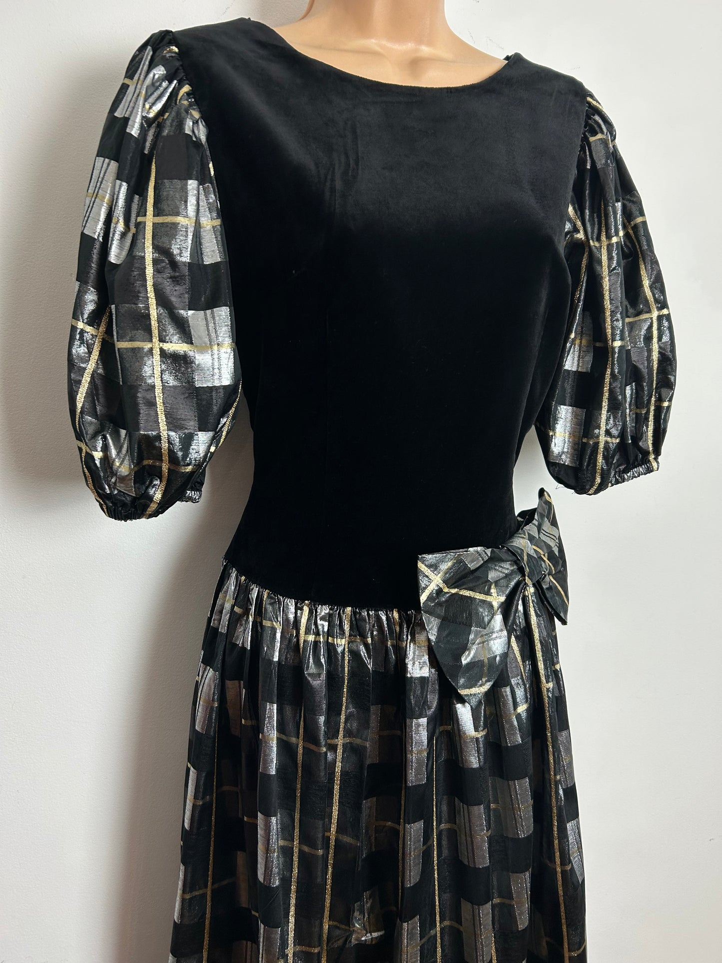 Vintage 1980s AUGUSTAT Size 8 Black Silver & Gold Velvet & Taffeta Bow Detail Evening Occasion Maxi Dress