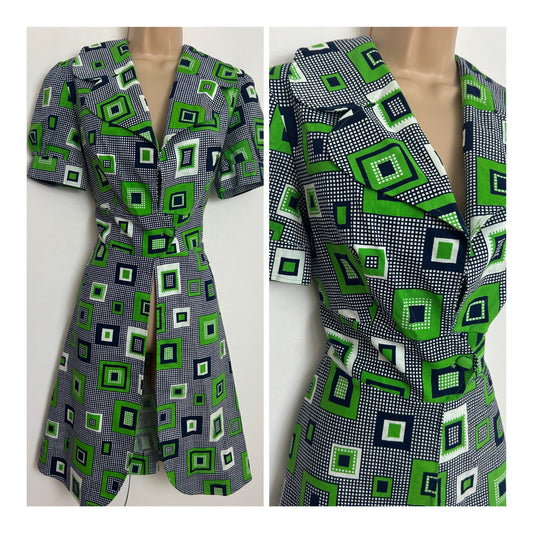 Vintage 1960s VANESSA Size 10 Navy Blue & Gren Check Print Cotton Open Front Mod Wrap Dress