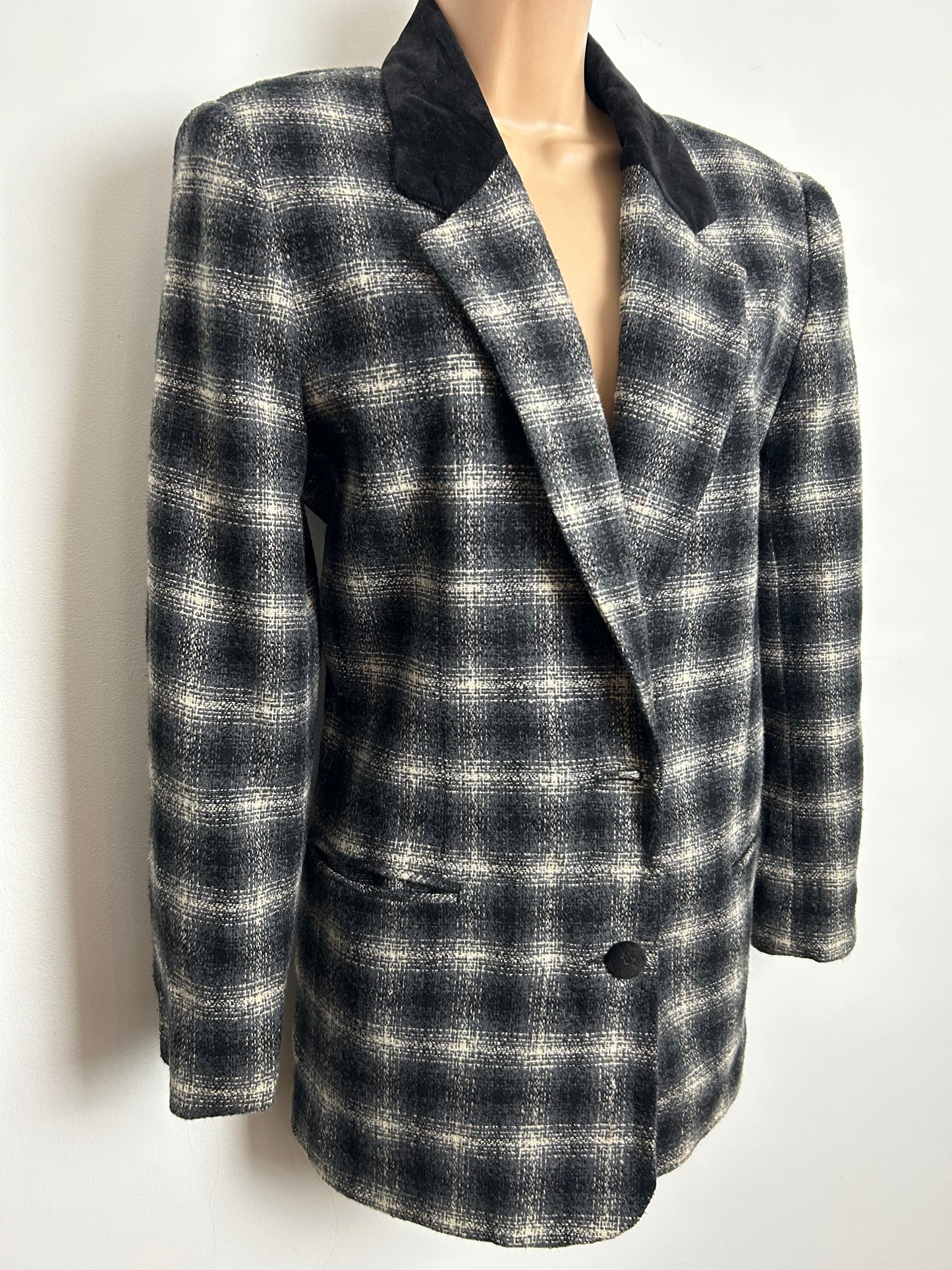 Vintage 1990s ASHLEY BROOKE Size 10 Black & White Dogtooth Check Blazer