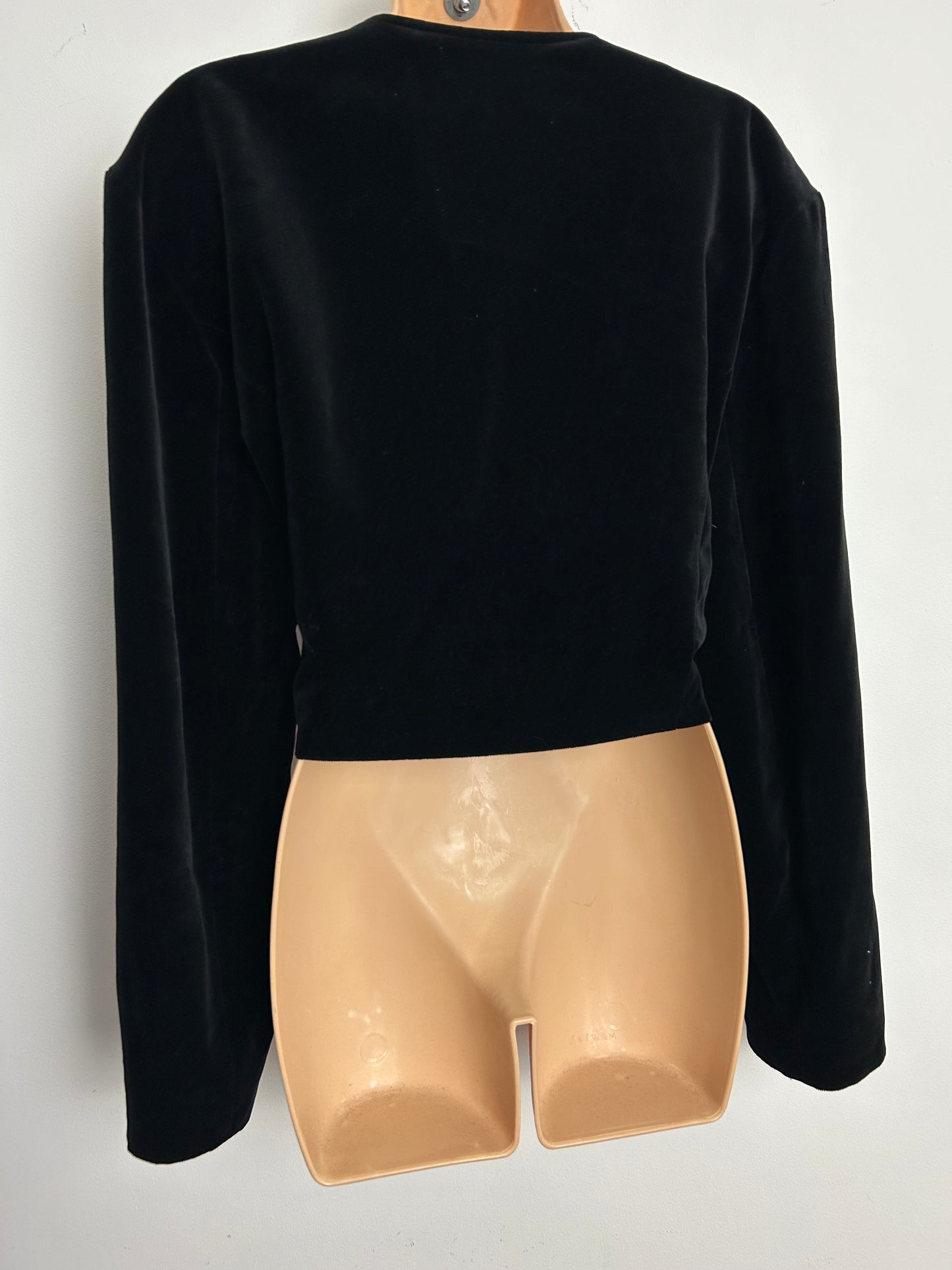 Vintage 1980s Size 14-16 Black Velvet Shrug Style Cover Up Jacket