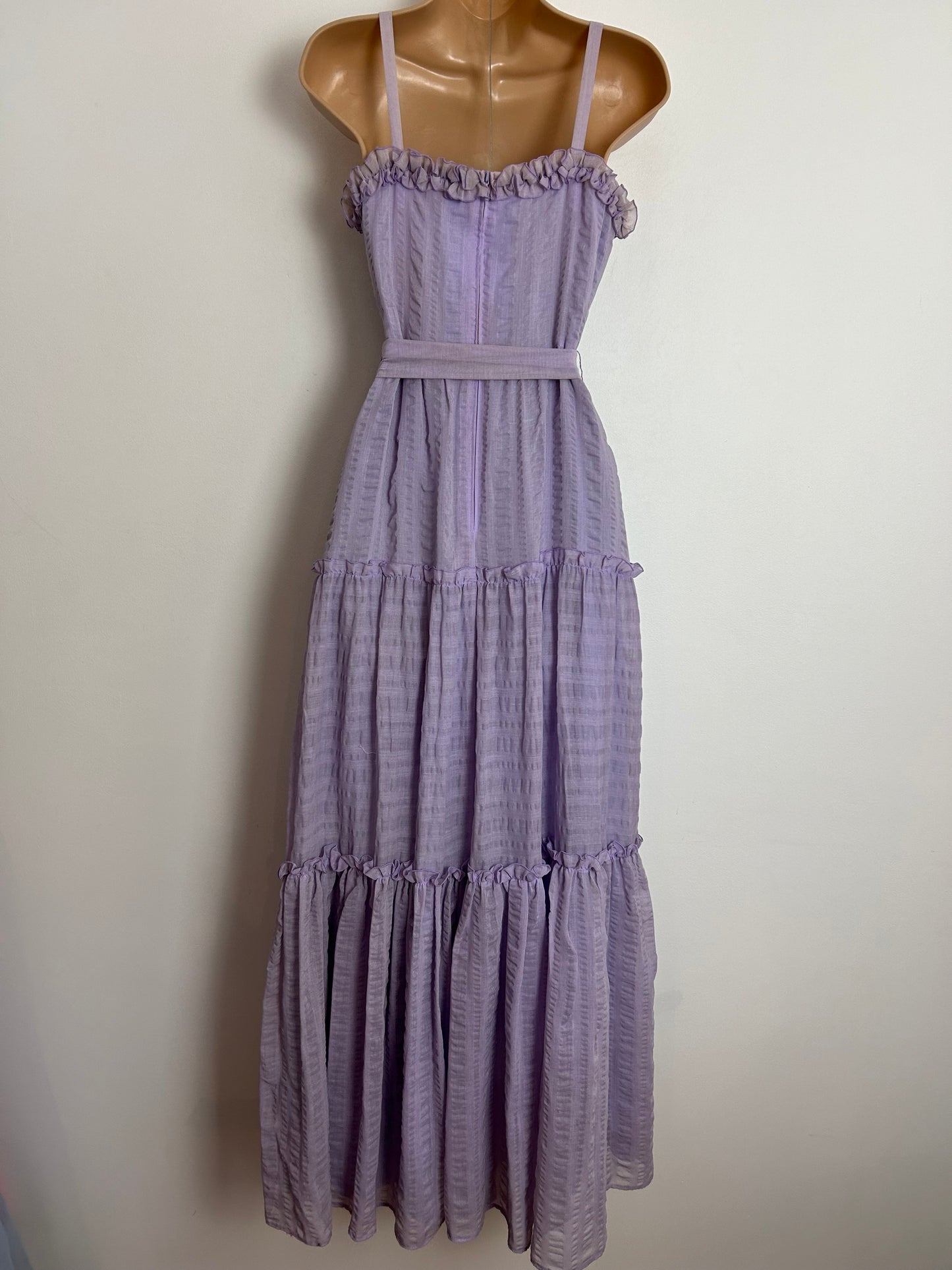 Vintage 1970s UK Size 6 Pastel Lilac Seersucker Cotton Ruffle Trim Prairie Boho Belted Summer Maxi Dress