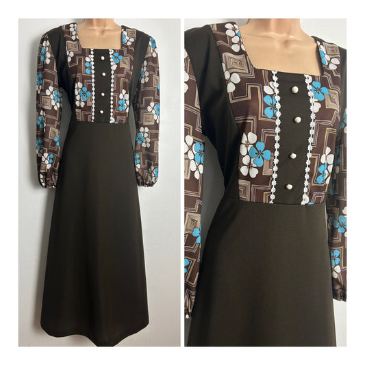 Vintage 1970s Size 14 Brown White & Turquoise Floral Print Long Sleeve Maxi Dress