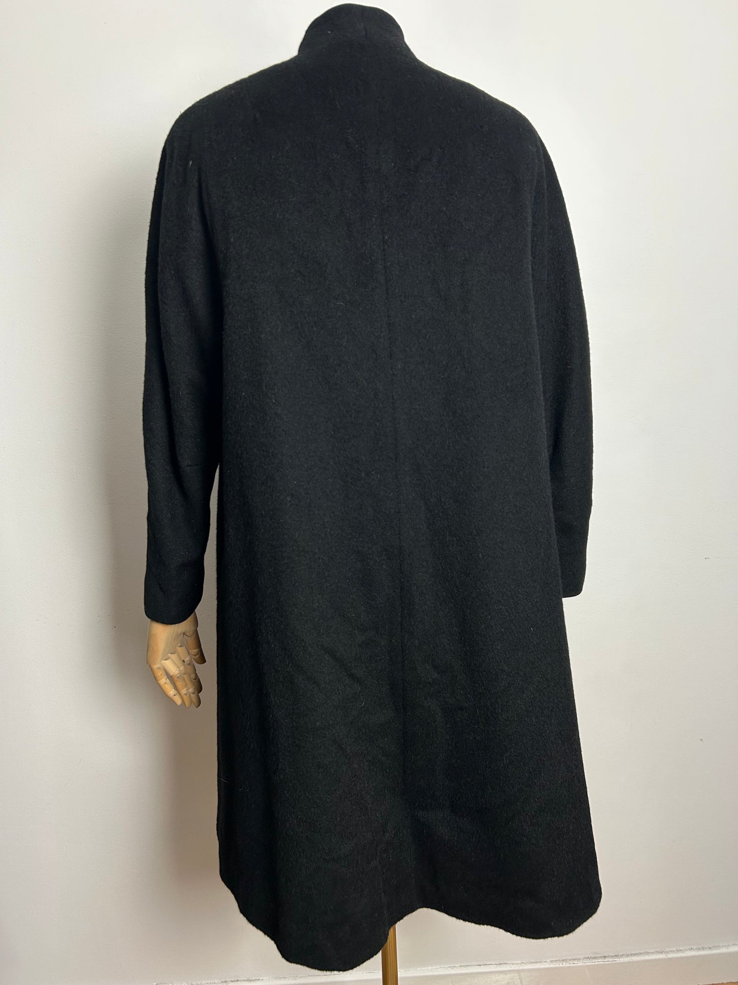 Vintage 1960s MARSHALL FIELD & COMPANY Up To Size 14 Black Wool Open Fronted Coat