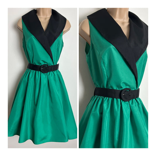 Vintage 1980s VERA MONT Size 8 Green & Black Collared Belted Xmas Party Prom Style Dress