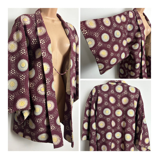Vintage Up To Size 14/16 Gorgeous Plum Purple Floral Print Traditional Japanese Haori Jacket With Bead Fastening