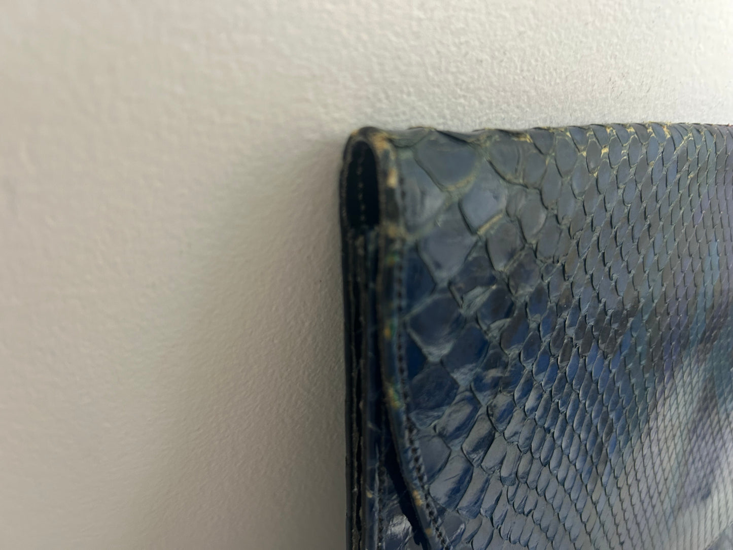 Vintage 1980s Dark Blue Tones Snake Skin Leather Clutch Or Shoulder Bag