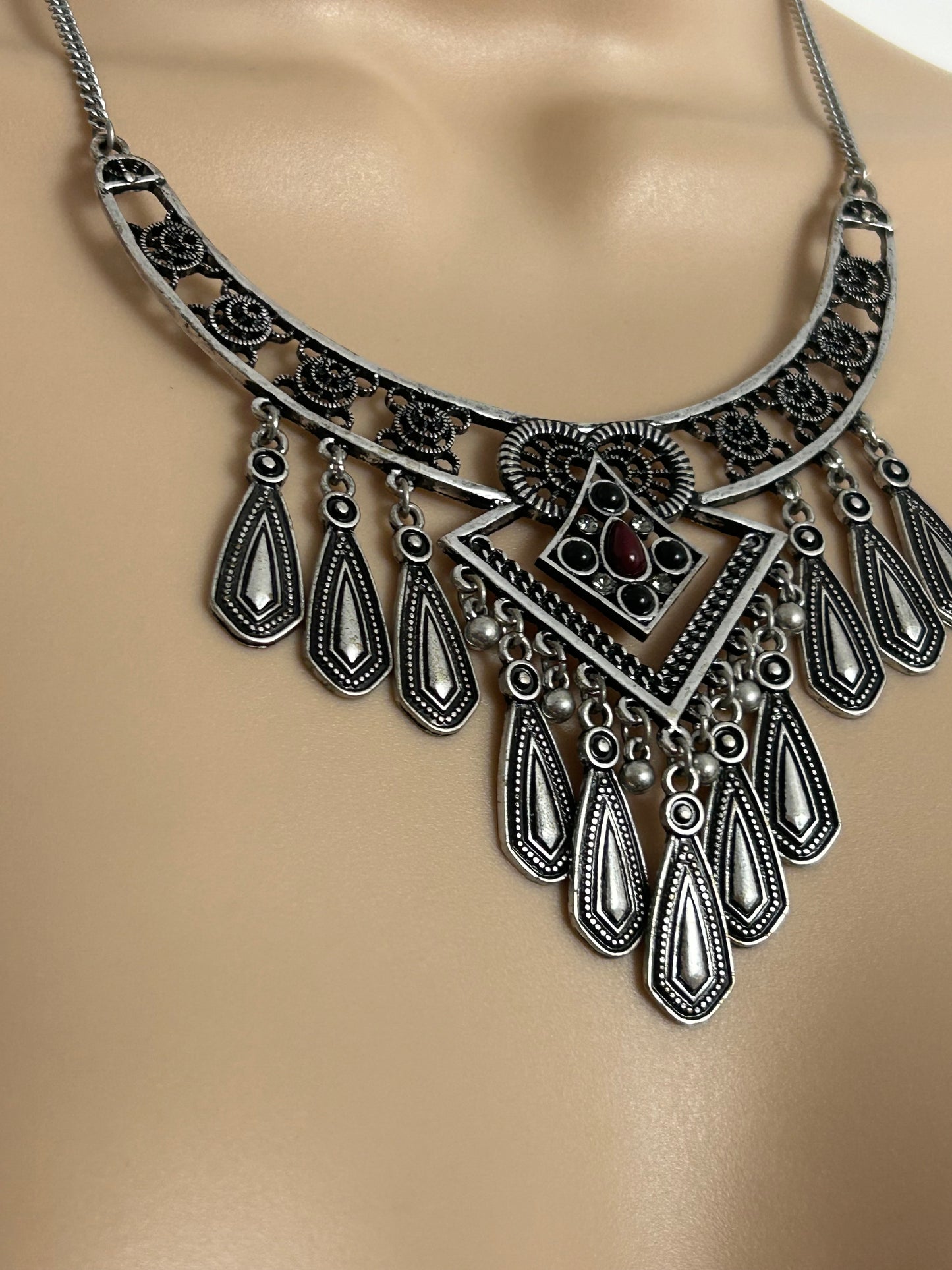 Vintage Stunning Silver Tone Filigree Style Ethnic Indian Inspired Boho Necklace