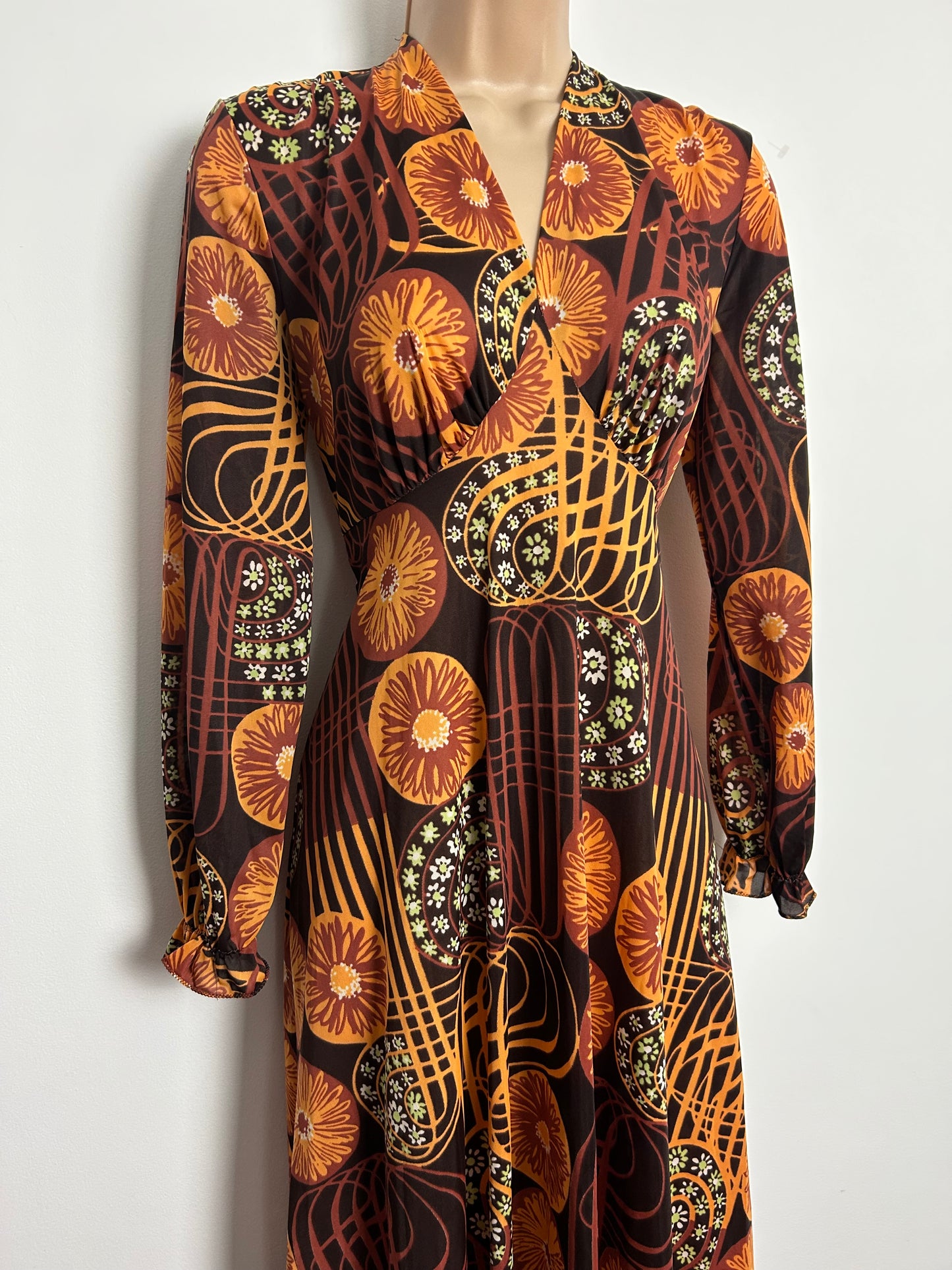 Vintage 1970s Size 8 Brown Tones "Spirograph" Abstract Print Long Sleeve Empire Line Maxi Dress